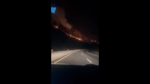 Wildfires at the Tennessee North Carolina border last night