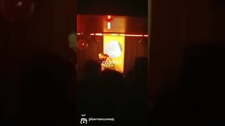 Comedian fights drunk heckler #comedy #comedyvideo #funny #standupcomedy #joke #viral #comedian