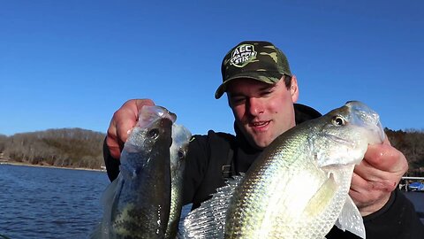 Crappie Fishing Lake of the Ozarks (Early Pre-spawn Crappie Fishing)