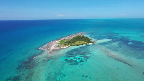 Off The Coast Of West End, Grand Bahama