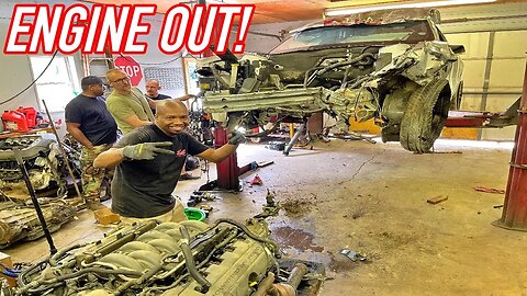 Yanking the coyote out of the wrecked 2012 Mustang GT!