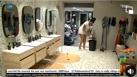 Big Brother Titans: Ipeleng and Lukay got it down on the restroom 😱