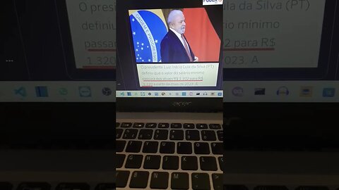 o presidente presidiário do Brasil passou salário mínimo de R$ 1302 para R$ 1320 ... R$18 faz o L 💸💸