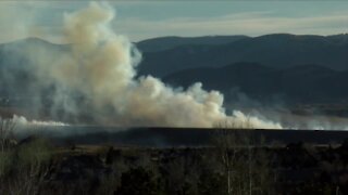Grass fire burning near Morrison in Jefferson County prompts evacuations