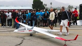 RC Model Demo for students at Flabob airport in Riverside California. Oct 2022