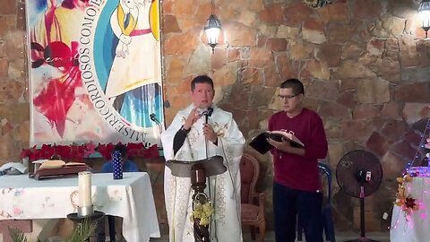 Al principio existía la Palabra, y la Palabra estaba junto a Dios, y la Palabra era Dios P Luis Toro