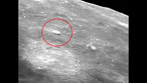 NASA 'Whistleblower' Alleges Space Agency Doctored UFOs Out Of Moon Images!