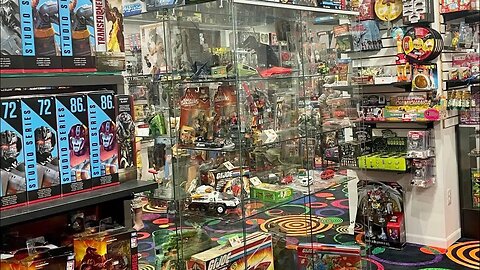 TRANSFORMER SHOPPING WITH MITCH SANTONA AT SARGE & RED'S TOYS AND COLLECTIBLES!