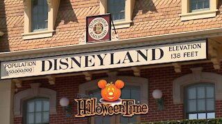 Fall Favorites Return to the Disneyland Resort Halloween Time Haunted Mansion Holiday and more