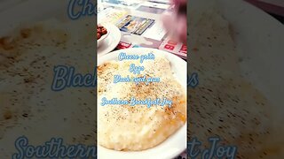 #grits #cheesegrits #bigrigdiner #blackeyedpeas #livinginmycar #southern #mobiledweller #diner