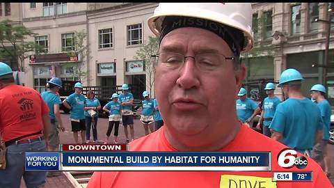 Monument Circle shut down for Habitat build