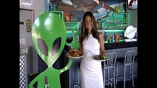 LIFE-SIZED UFO! Space Age Restaurant and Lodge is most popular stop on way to San Diego - ABC15 Digital