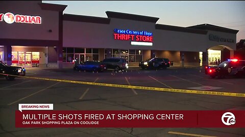 Multiple shots fired at shopping center in Oak Park