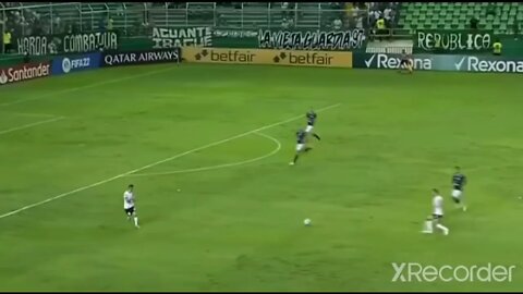 Manthuan Perde Gol na cara e Corinthians não passa do empate na Libertadores da América