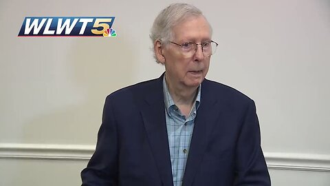 illuminatibot U.S. Senator Mitch McConnell (81) appears to freeze again