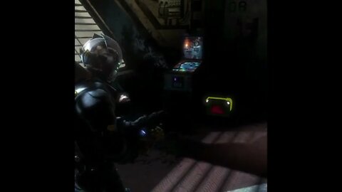 NEM ASSSUTEI SÓ FIQUEI TREMENDO!!! - Dead Space 3 #shorts #deadspaceremake