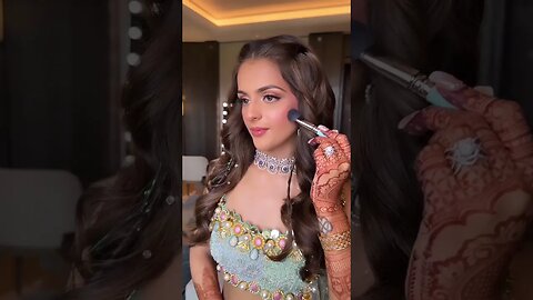 👰💄 #makeupartist#dubai #professional#viral #youtubeshorts#ytshorts #MMAHM Makeup Artist