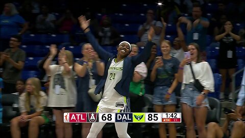 10th TECHNICAL Of Game, Arike Ogunbowale EJECTED, Who Signs Autograph & Hypes Up Crowd As She Leaves