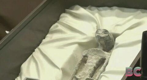 Scientists unveil ‘mummified alien’ corpses to Mexico Congress