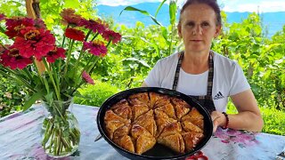 Bakllava me gjyle per Bajram qe shkrihet ne goje.