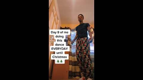 Day 8 of me doing this dance EVERYDAY until Christmas 🎄🎄