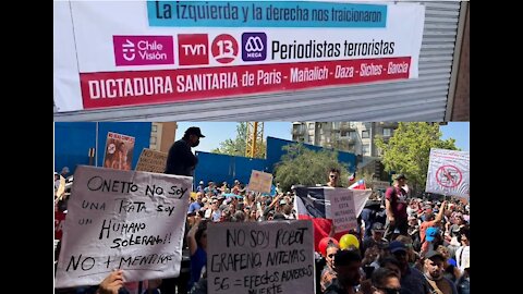 Protestas frente a Canal 13 - No más plandemia, Diciembre 2021, Santiago, Chile