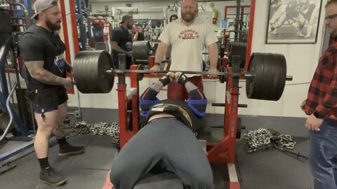 765lb Bench Press to 1 board