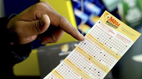 New Mega Millions jackpot of $1.35B is game's 2nd highest