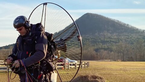 Flying my Paramotor around pinnacle mountain