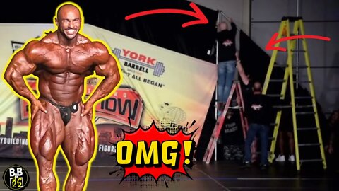 Only 1 Bodybuilder at Toronto Pro & Stage Collapsed !