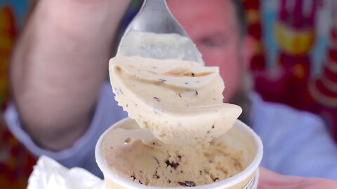 Jeni's Ice Cream's Salted Peanut Butter with Chocolate Flecks | Buckeye Ice Cream