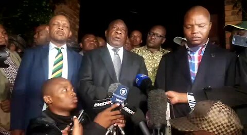 MEDIA: SA President Cyril Ramaphosa outside Winnie Madikizela-Mandela's home in Soweto (UvD)