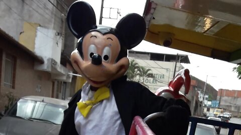 LIVE, DANÇANDO FOFÃO, MICKEY MOUSE E PICA-PAU, NA CARRETA DA ALEGRIA POP STAR