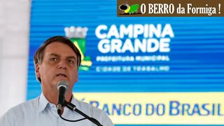 Bolsonaro discursa na entrega de casas em Conjunto Habitacional de Campina Grande-PB