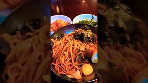 #shorts #happy #cooking Korean beef vegetable spicy noodles!