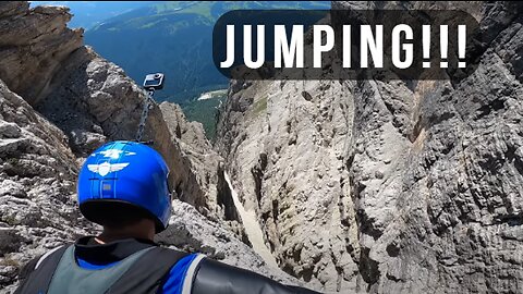 Wingsuit Flight - straight & steep line