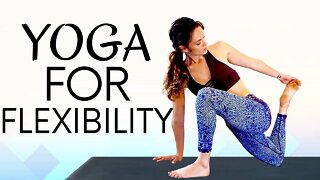 Beginners 1 Hour Yoga | Building Strength & Flexibility with Chelsey Jones