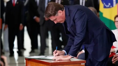 Presidente Bolsonaro determina em decreto serviços que não podem parar
