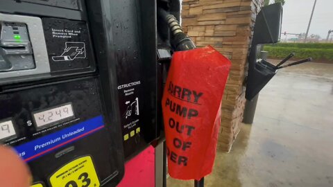 Port Richey gas station down