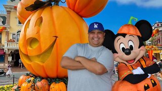 Opening Day Halloween Disneyland Vlog 2022 - New Treats, Haunted Mansion Holiday & Halloween Outfits