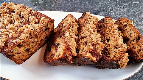 Perfect for Breakfast, coffee or tea! Easy and Delicious Banana Bread