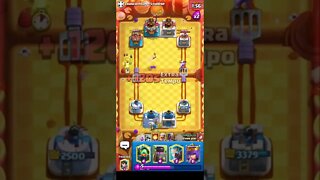 JOGANDO EM DUPLAS - CLASH ROYALE