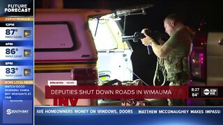 1 dead in Wimauma barricade situation as deputies continue to negotiate with armed man