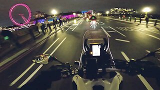 Taking my Yamaha T7 to Explore London at Night