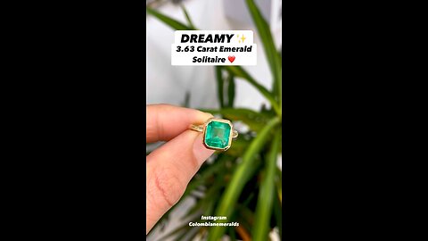 3.63 carat Colombian emerald square 9.5 x 9 mm solid bezel solitaire statement ring 18K yellow gold