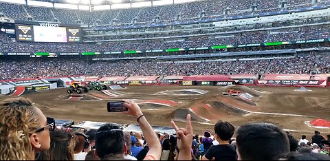 Grave Digger vs JCB Gigatron - Monster Jam 2024 at Metlife Stadium