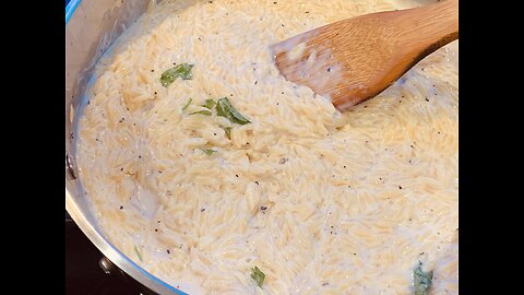 Garlic Parmesan Orzo Pasta .