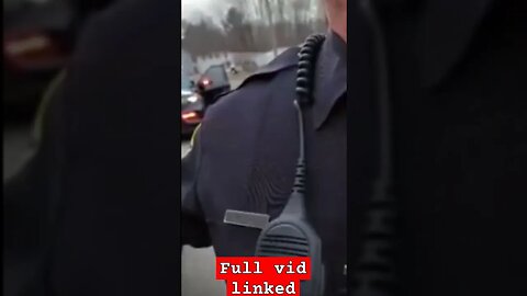 cop harass man over 1st amendment