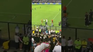 Torcida do Vasco latindo pro volante Yuri - Vasco x Boavista