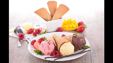 Chocolate Vanilla Ice Cream - Strawberry Ice Cream - Special chocolate vanilla Ice cream At Home